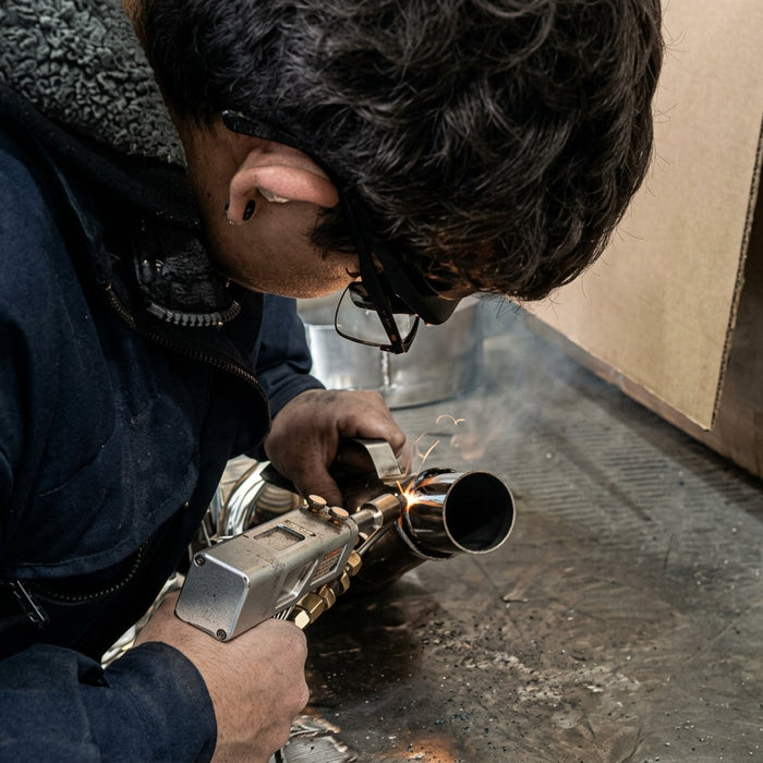 Revolución en el Taller: Soldadura Láser de Mano para Tubos de Acero Inoxidable